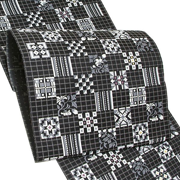 未仕立て名古屋帯「黒色 格子に市松」（株）廣部商事謹製 正絹帯 洒落帯 西陣織 八寸帯 正絹名古屋帯