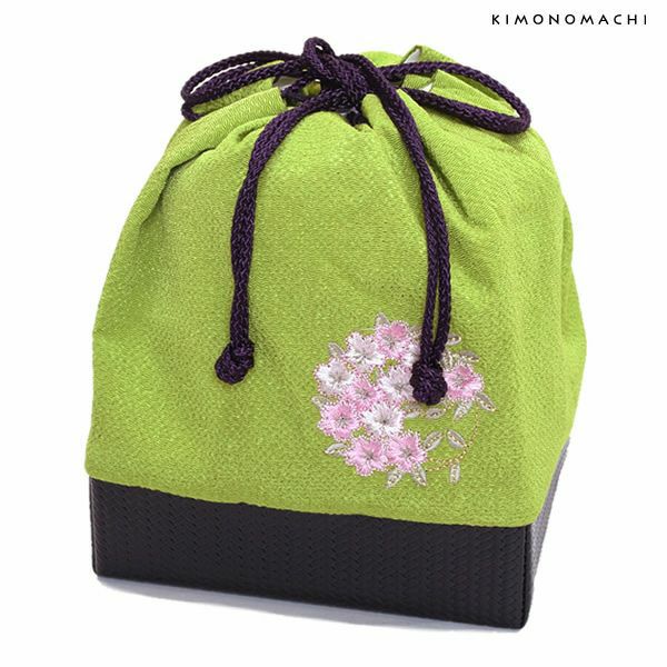 【Prices down2】刺繍巾着「抹茶色 桜の輪刺繍」刺繍 ちりめん巾着   袴巾着 【メール便不可】ss2309wkm10