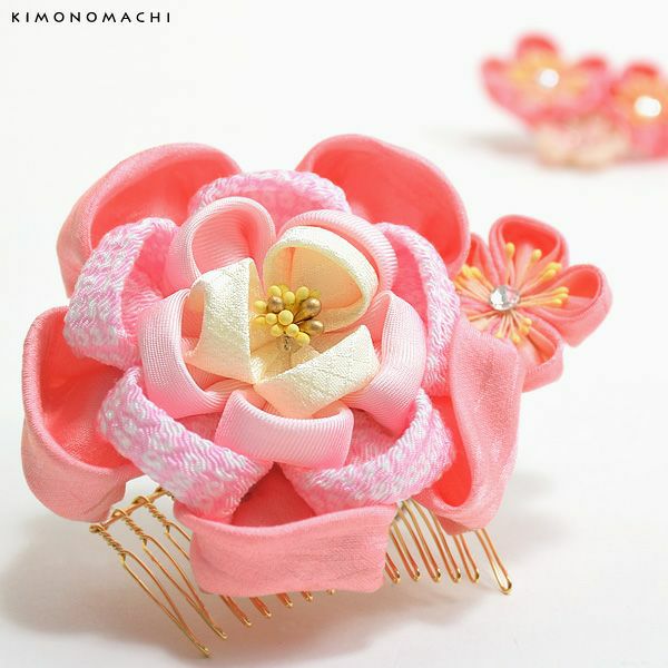 振袖髪飾り2点セット「ピンク色 ふんわりつまみのお花」振袖 成人式 レトロ モダン お花髪飾り （15020）