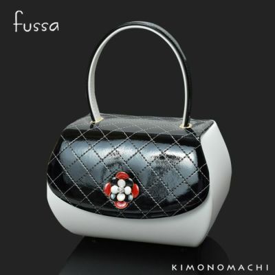 Prices down2】fussaバッグ単品「黒×白ステッチ お花飾り」ステッチ