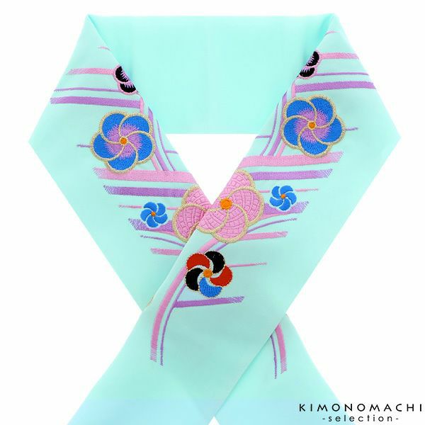 刺繍半衿「水色　斜め縞に捻じ梅」刺繍半襟 洒落衿 振袖小物 レトロ 振袖衿