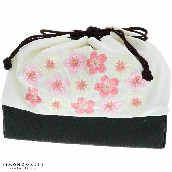 刺繍巾着「白色　桜刺繍」袴巾着 刺繍巾着 ちりめん  卒業式、修了式の袴に