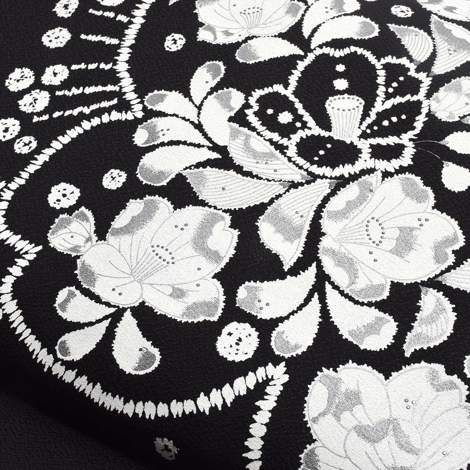 正絹名古屋帯 「黒地 白、辻が花風」 お仕立て上がり名古屋帯 お太鼓柄  