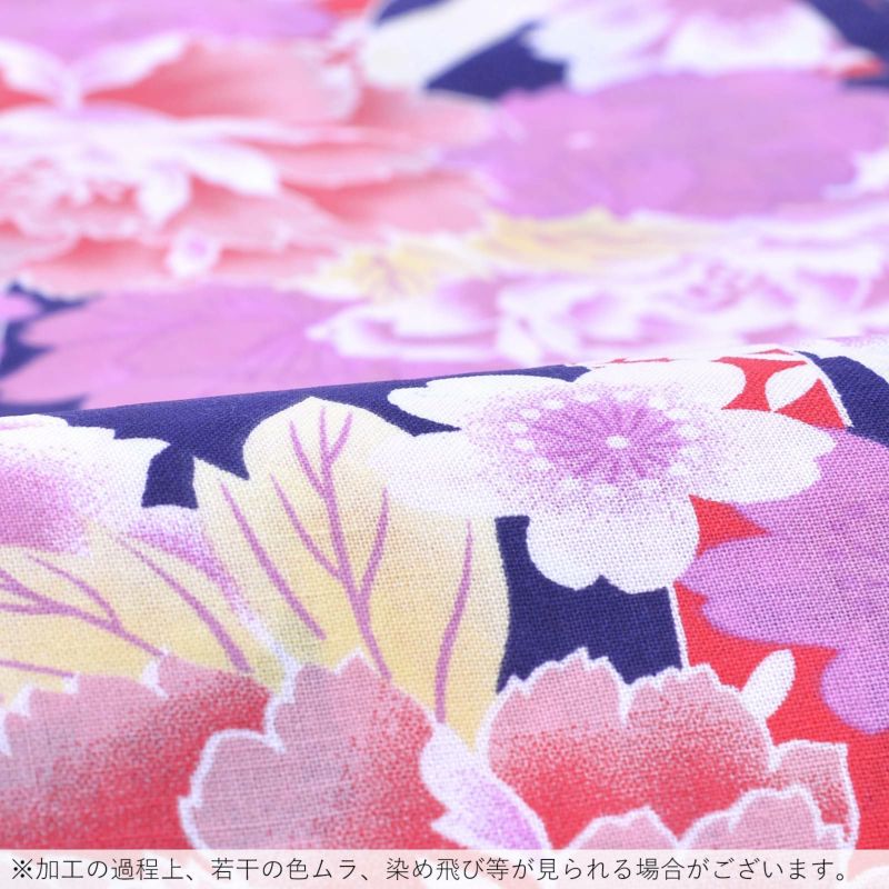 紺地にピンク・白花柄　牡丹柄撫子柄　大人用フリーサイズ浴衣　綿100% 紺地にピンク・白花柄 牡丹柄撫子柄 大人用フリーサイズ浴衣 綿