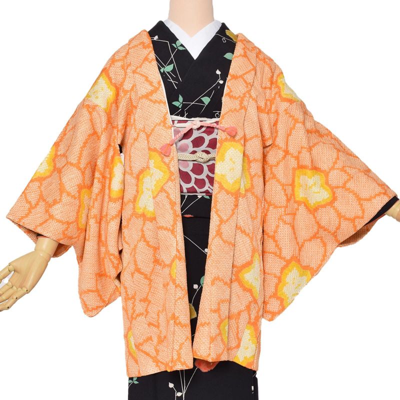 【中古品】羽織 「オレンジ　花」 正絹 総絞り 羽織り