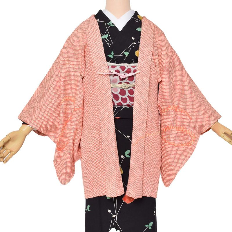 【中古品】羽織 「サーモンピンク　旋風」 正絹 総絞り 羽織り