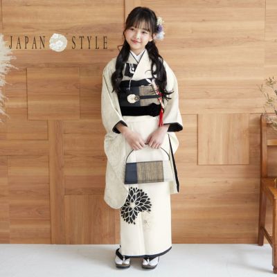 七五三 着物 7歳 ブランド 四つ身着物 JAPAN STYLE ジャパンスタイル 「白地、片身替わり　八重菊」 女の子 7才 女児用 11点フルセットに足袋と腰ひもプレゼント フルセット 子供着物 七才のお祝い着向け 【送料無料