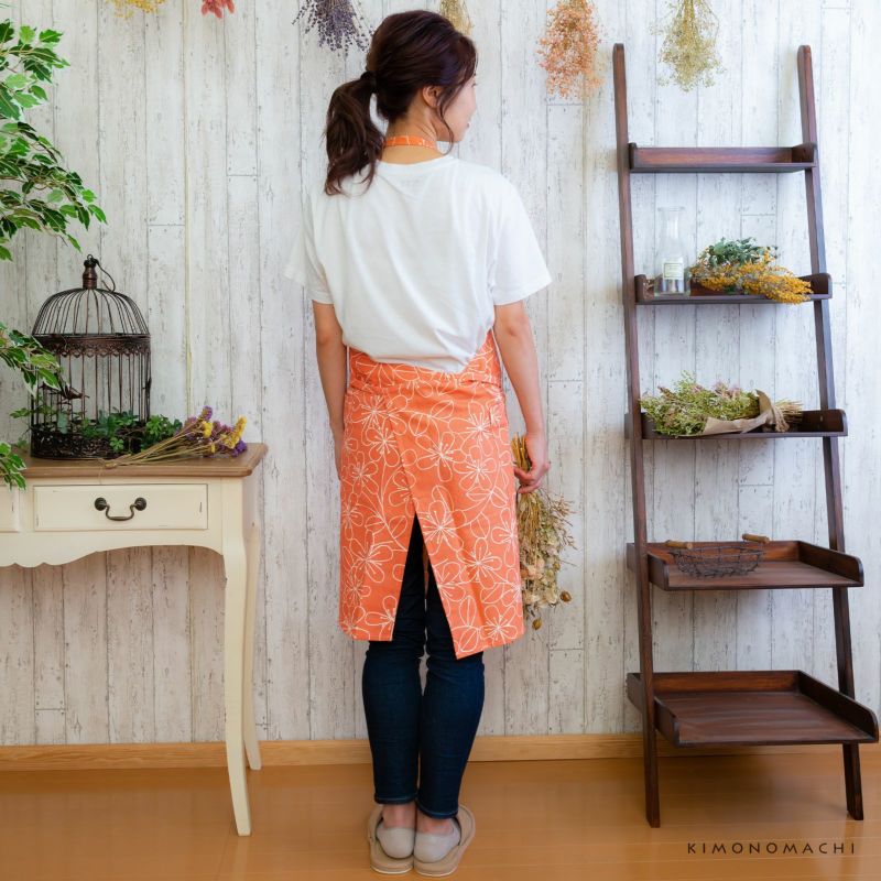 はなごごろママ様５点おまとめ分☆ 新品 タグ付 エプロン はなごごろママ様5点おまとめ分☆ 新品 タグ付 エプロン