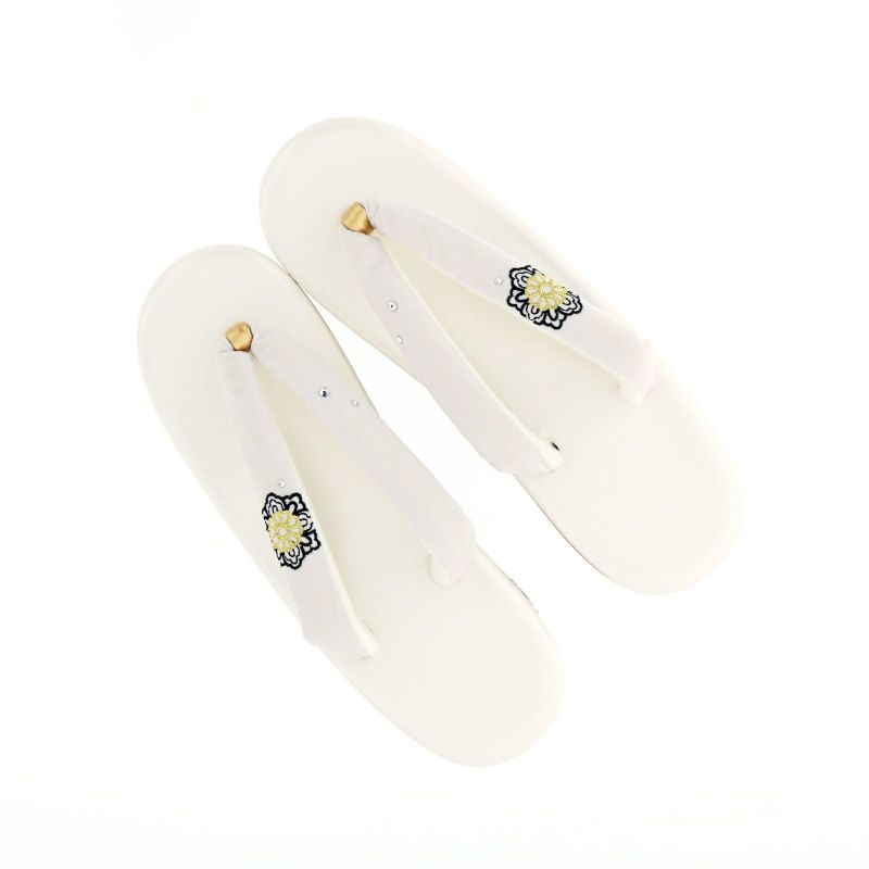 000000025214-04-l.jpg?t=