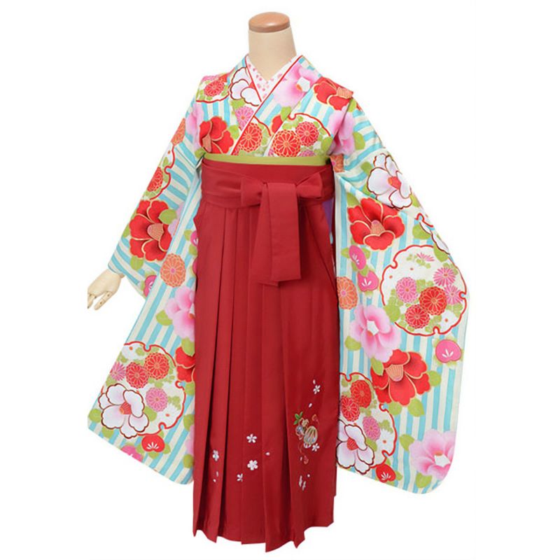 【中古品】ジュニア用 振袖単品「水色×クリーム色　椿菊雪輪」仕立て上がり 襦袢プレゼント 小振袖 着物 子ども 子供 キッズ ジュニア 女の子 卒業式 小学校 小学生 中学校 中学生 十三参り 十三詣り 1/2成人式 ハーフ成人式 貸衣装処分 レンタル処分品 【メール便不可】