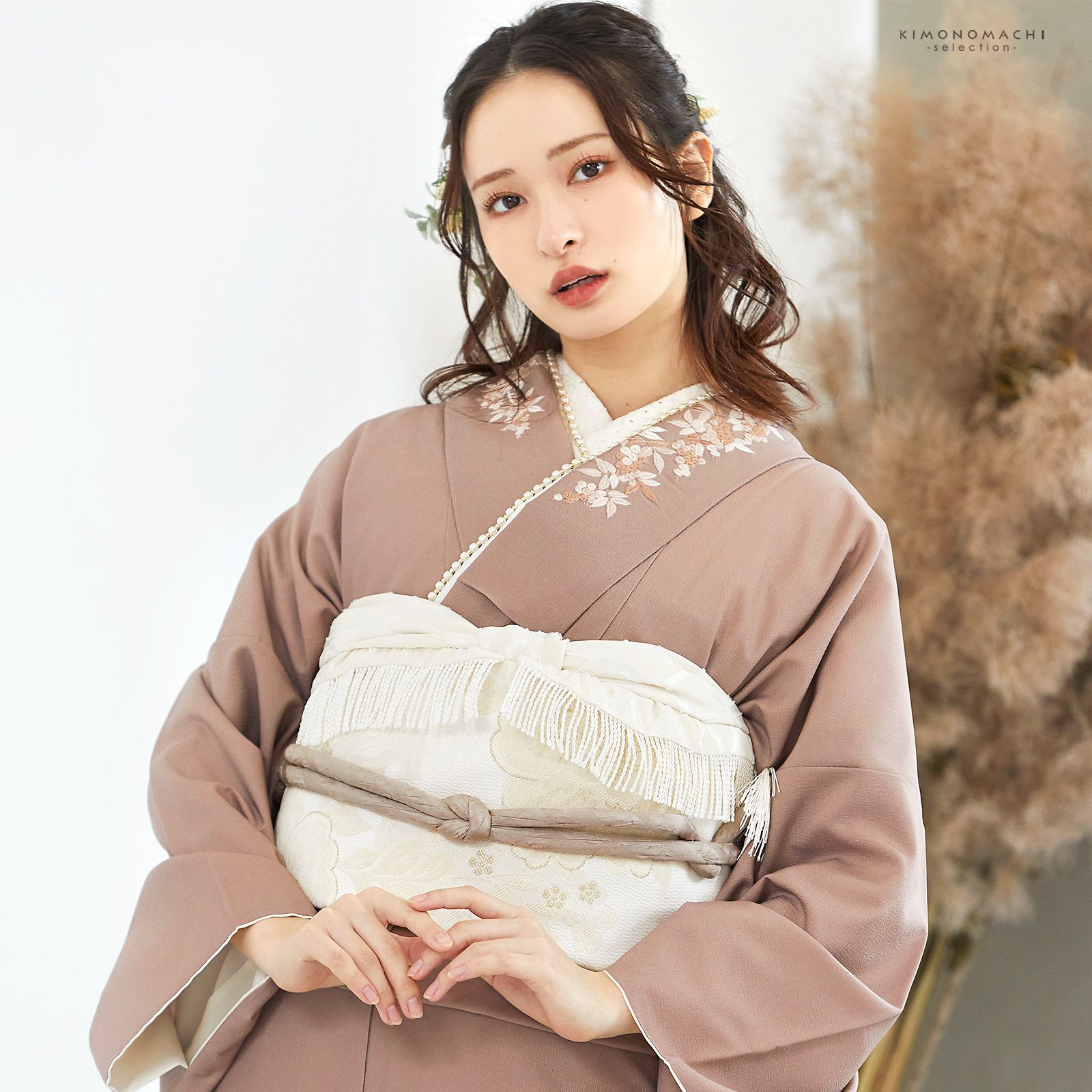 古典カーキー振袖 フルセット、刺繍半襟、重ね衿、縮麺帯揚げ、丸ぐけ 