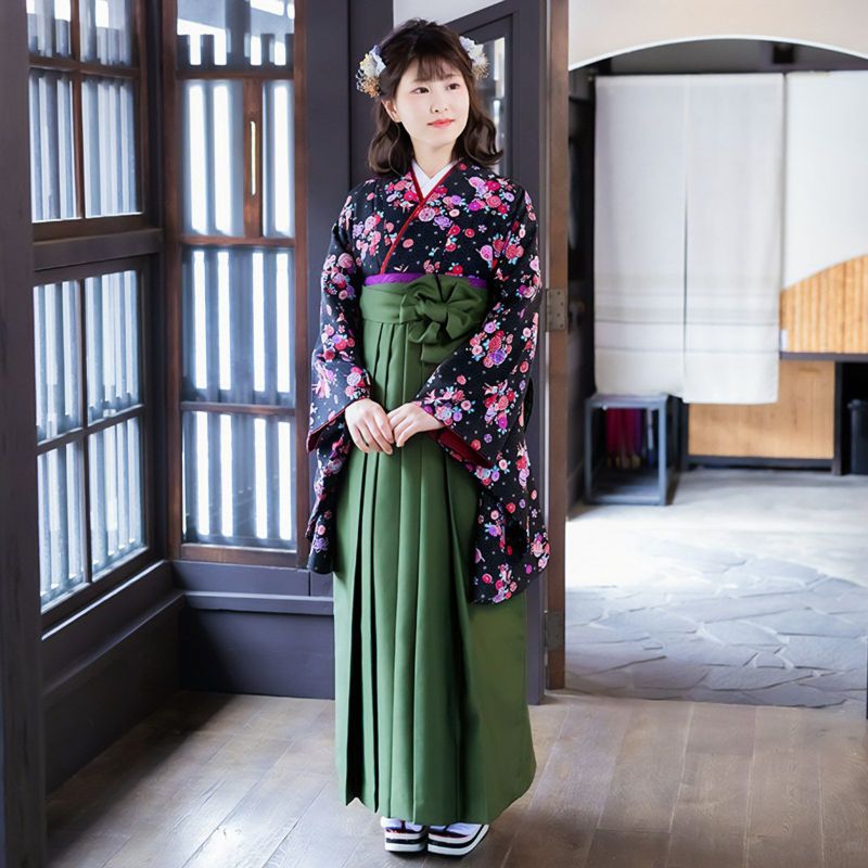 【中古品】二尺袖 単品「黒　小花＆鞠」貸衣装処分 レンタル処分品 卒業式