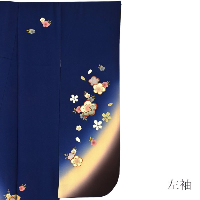 中古品☆振袖 お仕立上り ポリエステル 黒系 梅