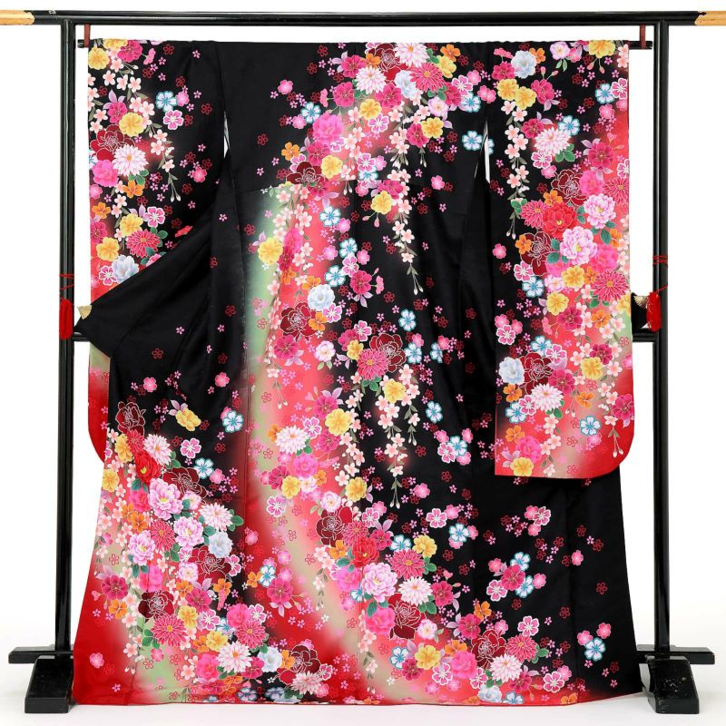 【中古品】仕立て上がり 振袖「バラ　桜　花尽くし　黒地に茜色　萌黄色ぼかし」貸衣装処分 レンタル処分品 成人式