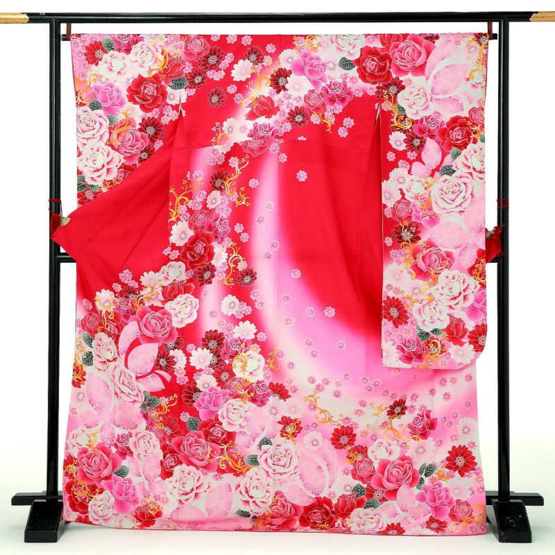 【中古品】仕立て上がり 振袖「バラに蝶　赤色地にピンクぼかし」貸衣装処分 レンタル処分品 成人式