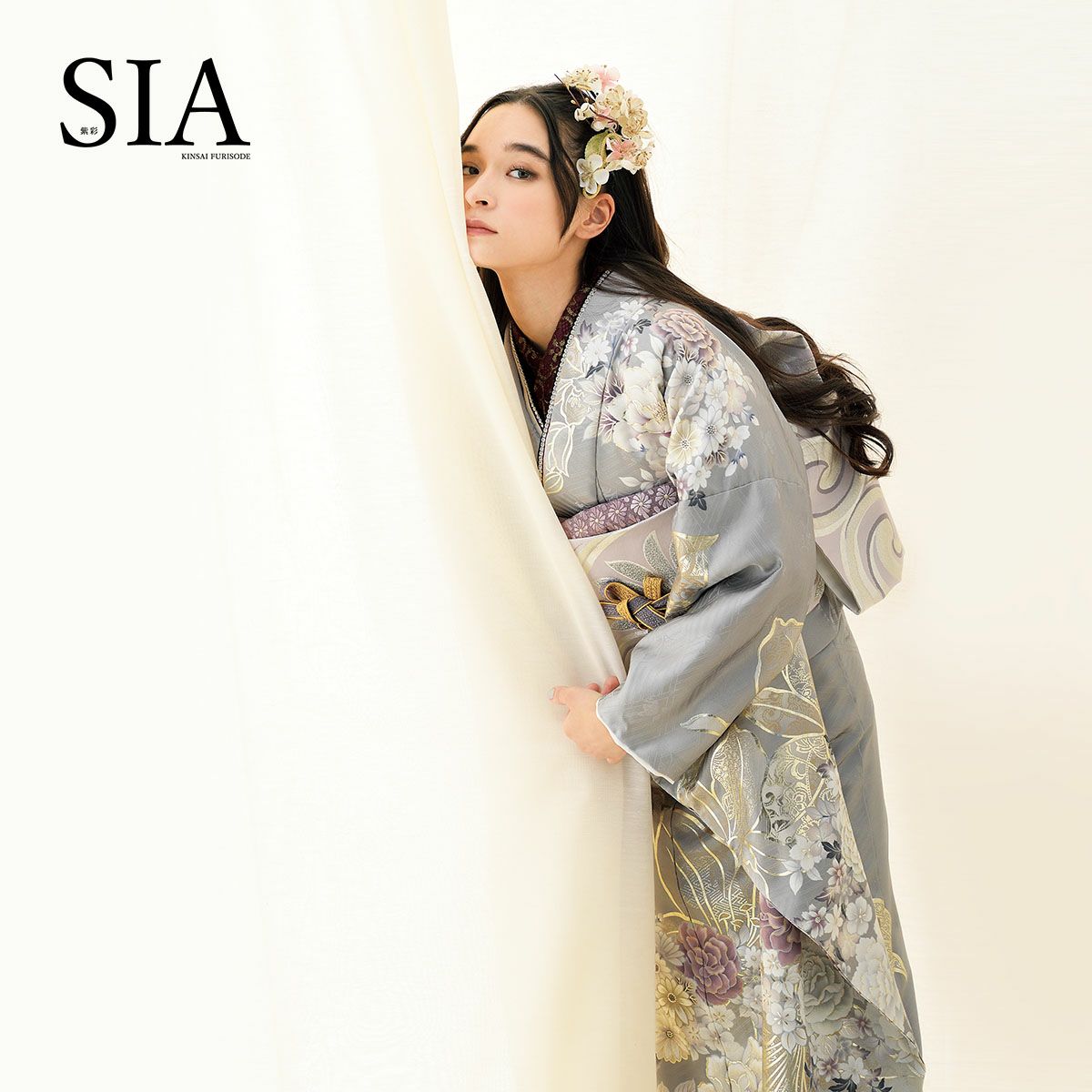 未仕立て 振袖 22点セット「SIA グレー 百合に花丸文」仮絵羽 振り袖 