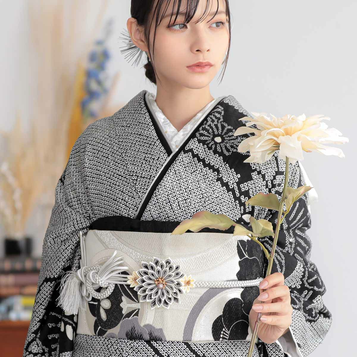 未仕立て 振袖 22点セット「総絞り 黒 牡丹に藤」仮絵羽 振り袖 正絹 