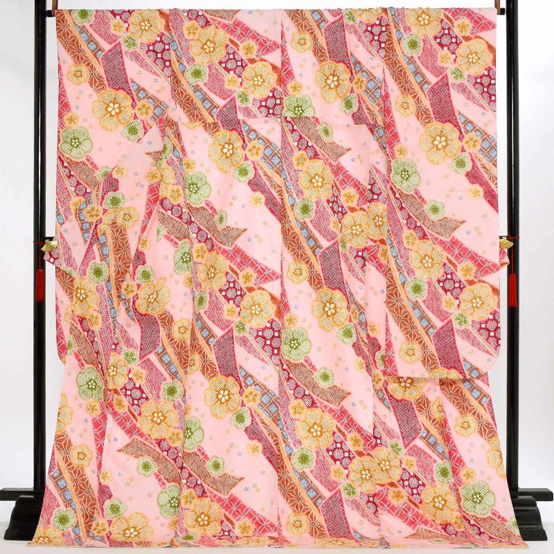 【中古品】仕立て上がり 振袖「あばれ熨斗 梅 薄紅梅色」貸衣装処分 レンタル処分品 成人式【メール便不可】ss2503fml10