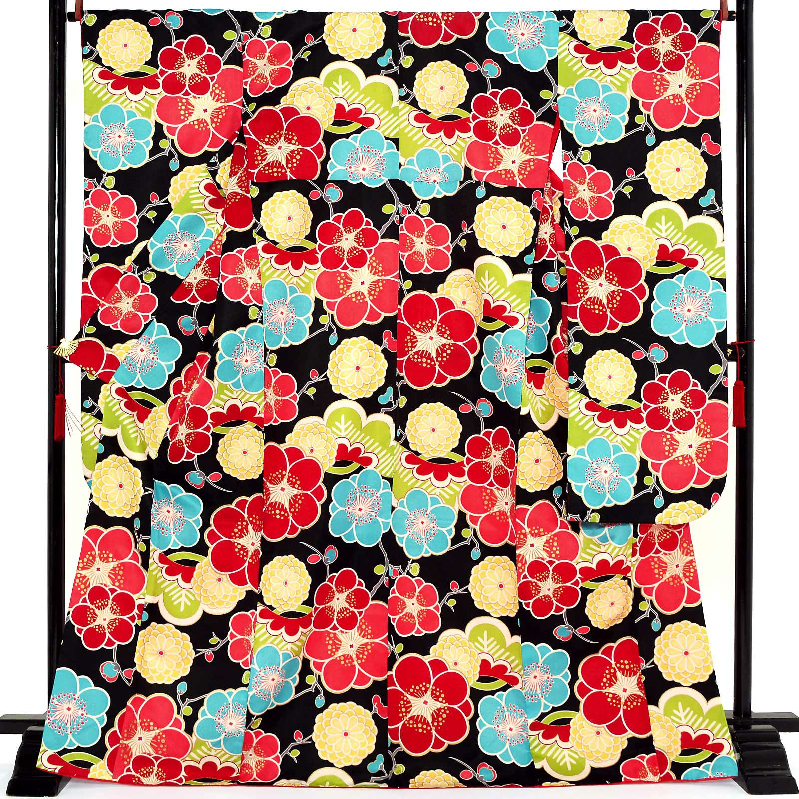 【中古品】仕立て上がり 振袖「松 菊 梅 黒」貸衣装処分 レンタル処分品 成人式【メール便不可】ss2503fml10