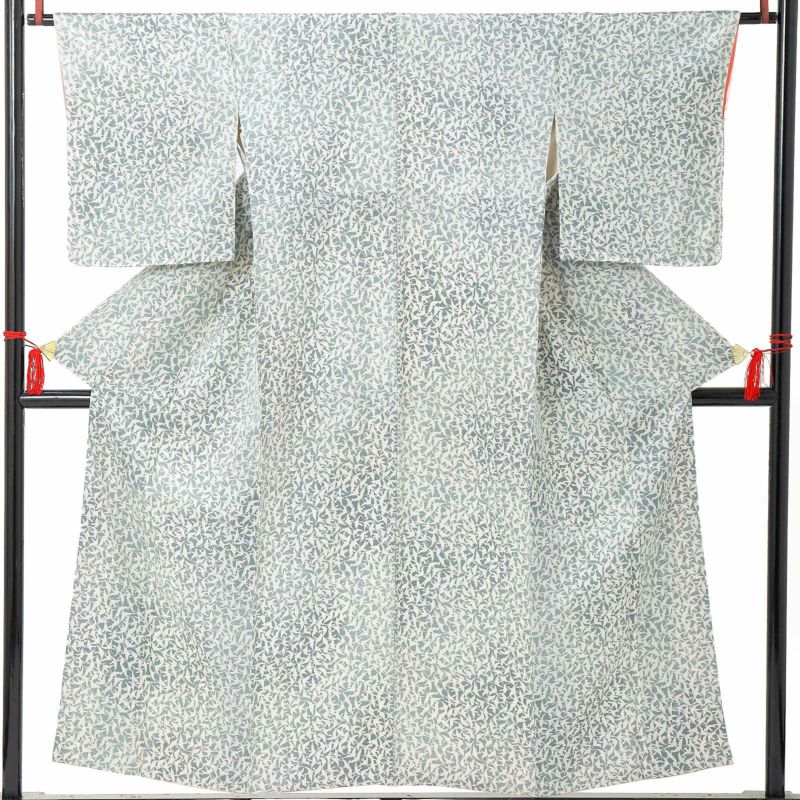 【中古品】仕立て上がり 袷着物「千鳥柄 ぼかしアイスグレー」小紋【メール便不可】ss2503fml10