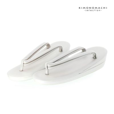 登紀和屋 手描き染め レディース 草履 単品「パールホワイト 雲」Lサイズ 日本製 ニュークリスタル 大阪ぞうり協同組合認定 洒落草履＜T＞【メール便不可】ss2512zbg10 登紀和屋 手描き染め レディース 草履 単品「パールホワイト 雲」L